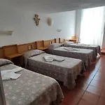 מלון Casa Del Terziario אסיסי