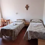Casa Del Terziario * אסיסי