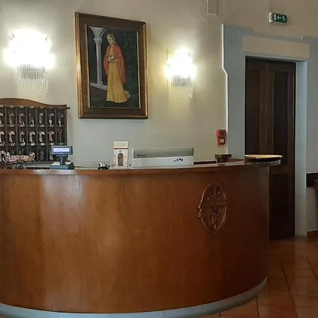 Casa Del Terziario * Asís