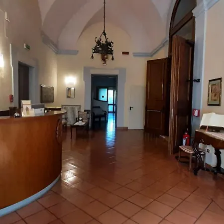 Casa Del Terziario מלון *